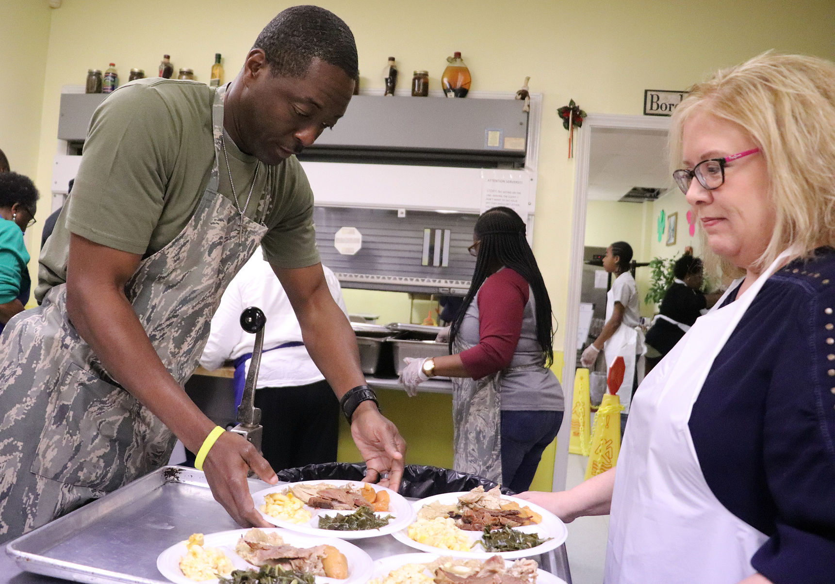 Manna House Thanksgiving